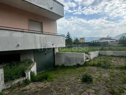 casa indipendente in vendita a Venafro
