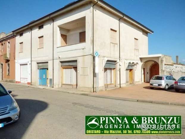 locale commerciale in vendita ad Abbasanta