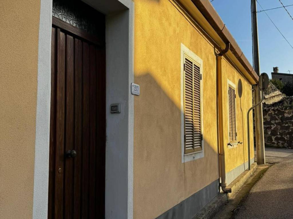 casa indipendente in vendita ad Abbasanta