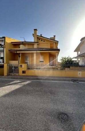 casa indipendente in vendita ad Abbasanta