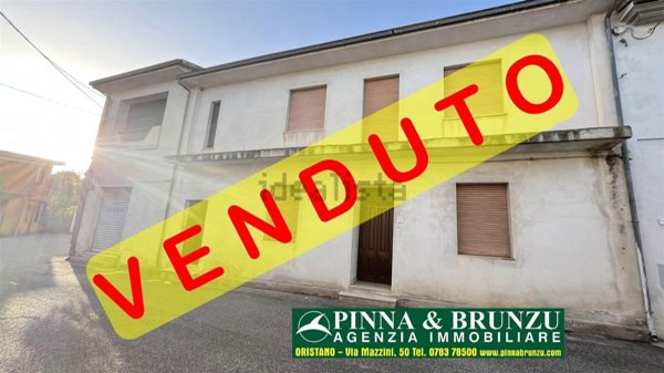 casa indipendente in vendita ad Abbasanta