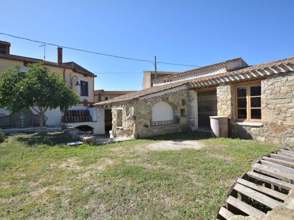 casa indipendente in vendita ad Albagiara