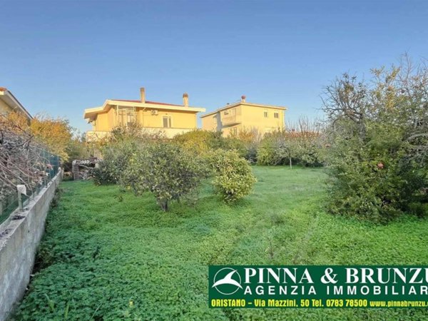 casa indipendente in vendita a Baratili San Pietro