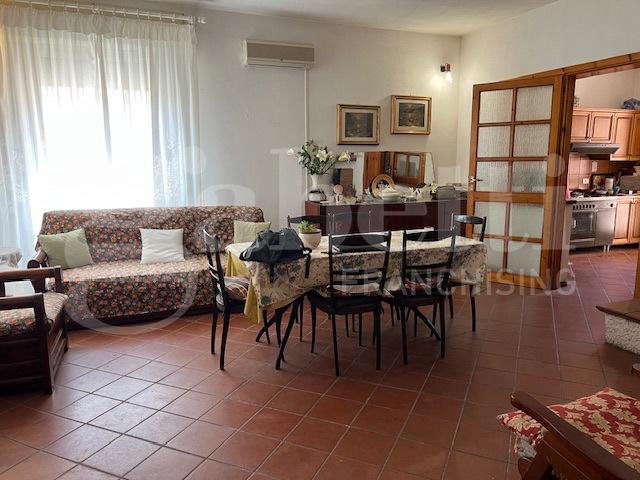 casa indipendente in vendita a Baratili San Pietro