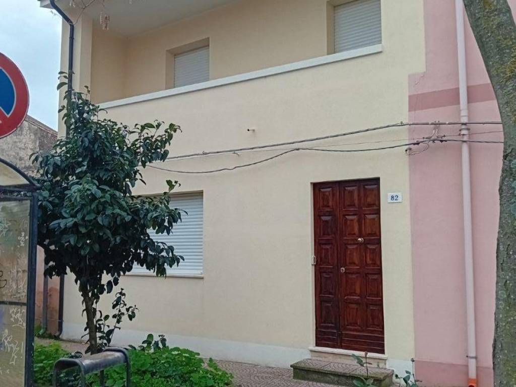 casa indipendente in vendita a Baratili San Pietro