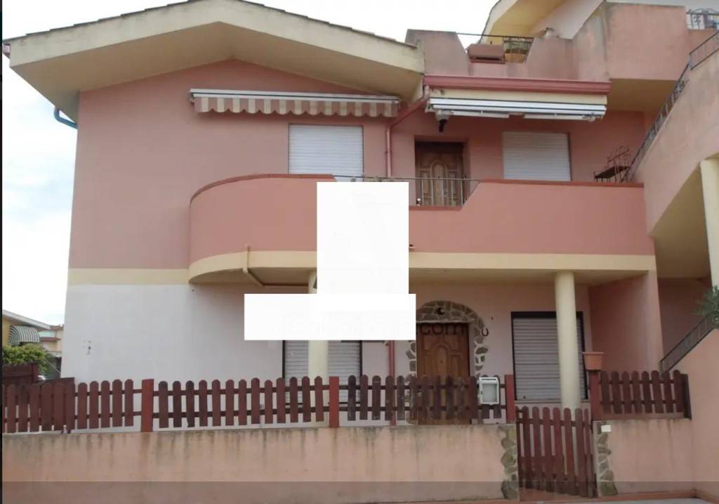 appartamento in vendita a Baratili San Pietro