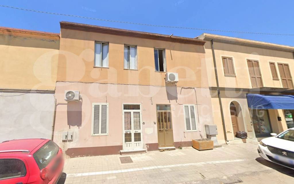 casa indipendente in vendita a Cabras in zona Solanas