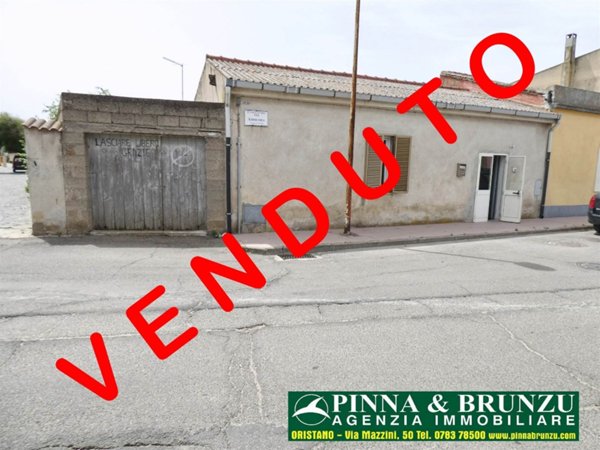 casa indipendente in vendita a Cabras