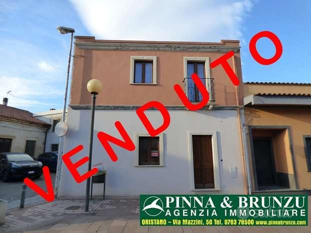 casa indipendente in vendita a Cabras