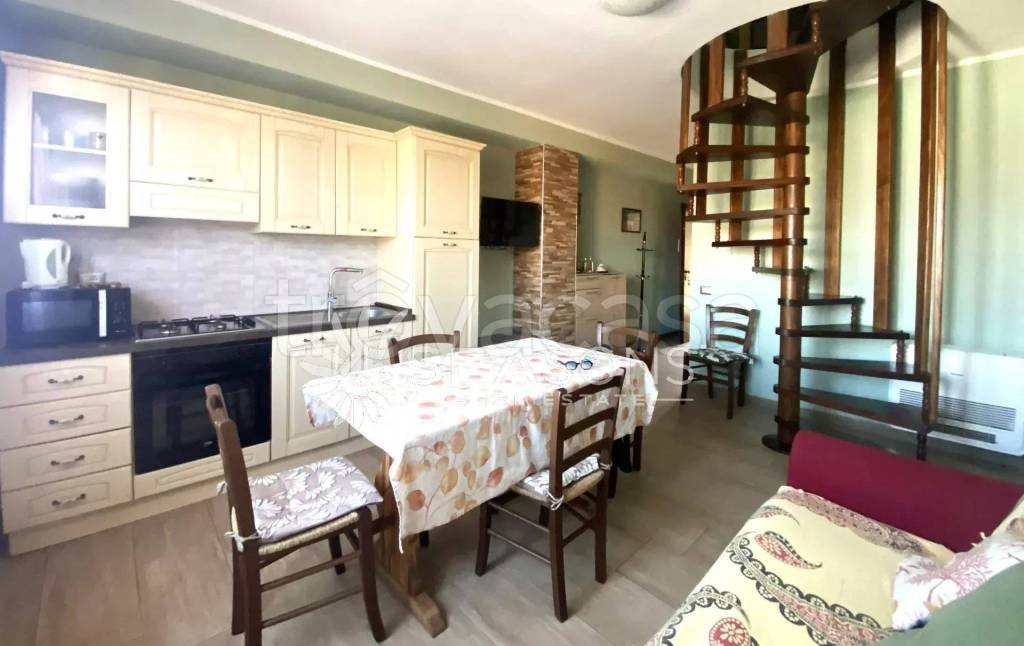 casa indipendente in vendita a Cabras in zona San Giovanni di Sinis