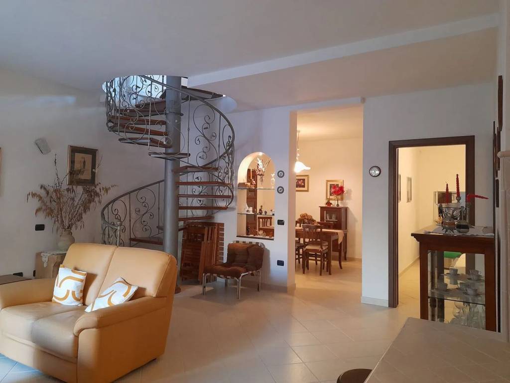 casa indipendente in vendita a Cabras