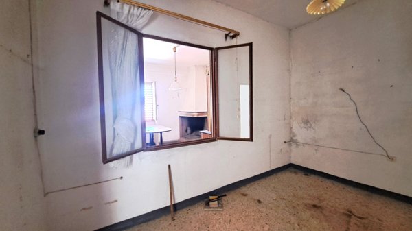 appartamento in vendita a Cabras in zona Solanas