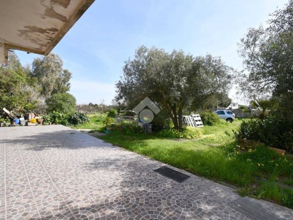 casa indipendente in vendita a Cabras