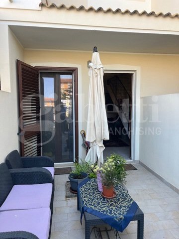casa indipendente in vendita a Cabras