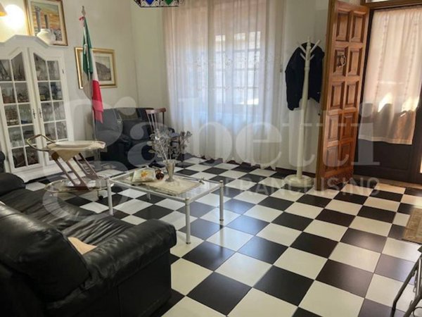 casa indipendente in vendita a Cabras