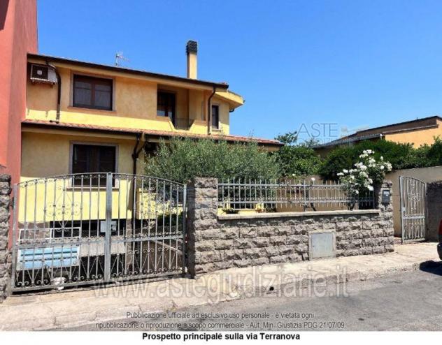 quadrivano in vendita a Cabras in zona Solanas