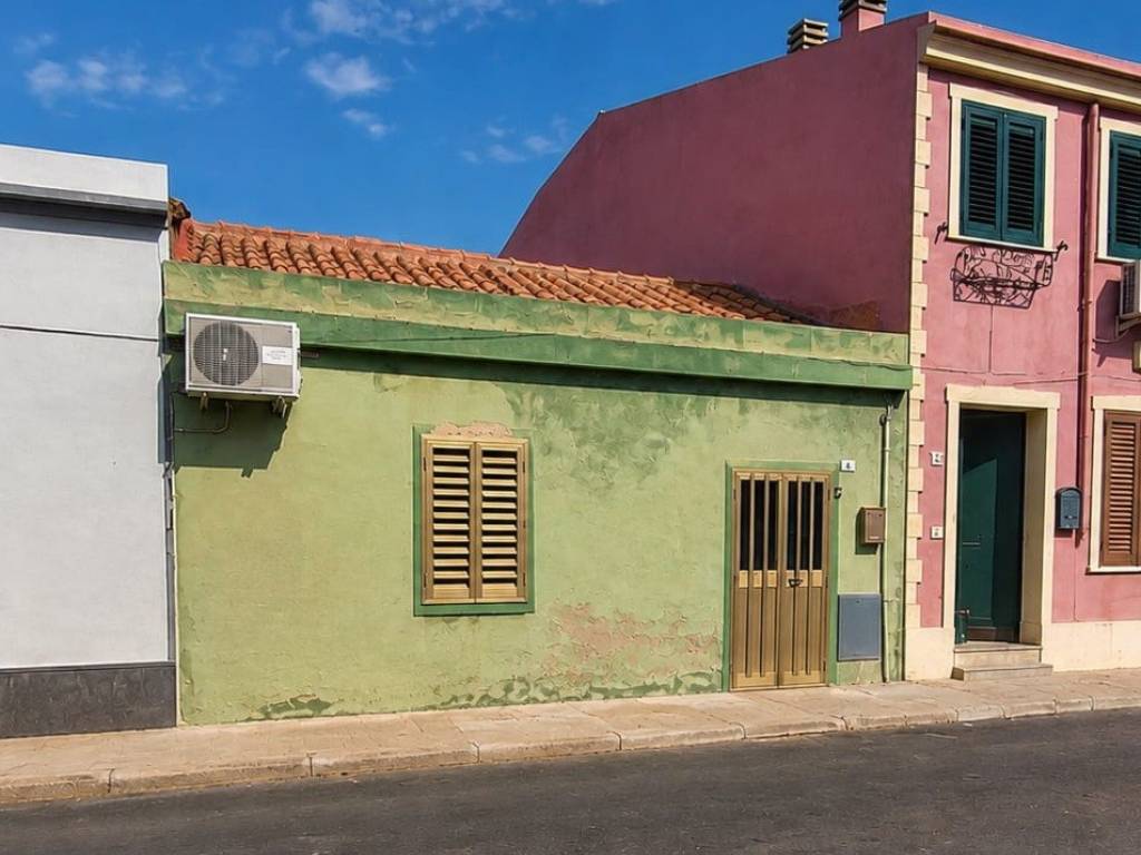 casa indipendente in vendita a Cabras