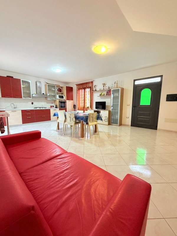 casa indipendente in vendita a Cabras