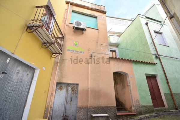 casa indipendente in vendita a Cuglieri
