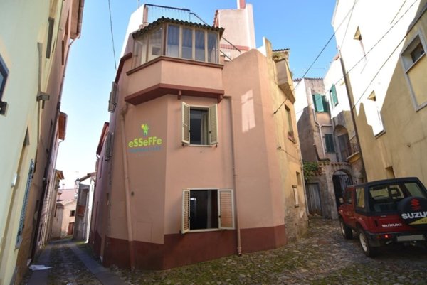 casa indipendente in vendita a Cuglieri