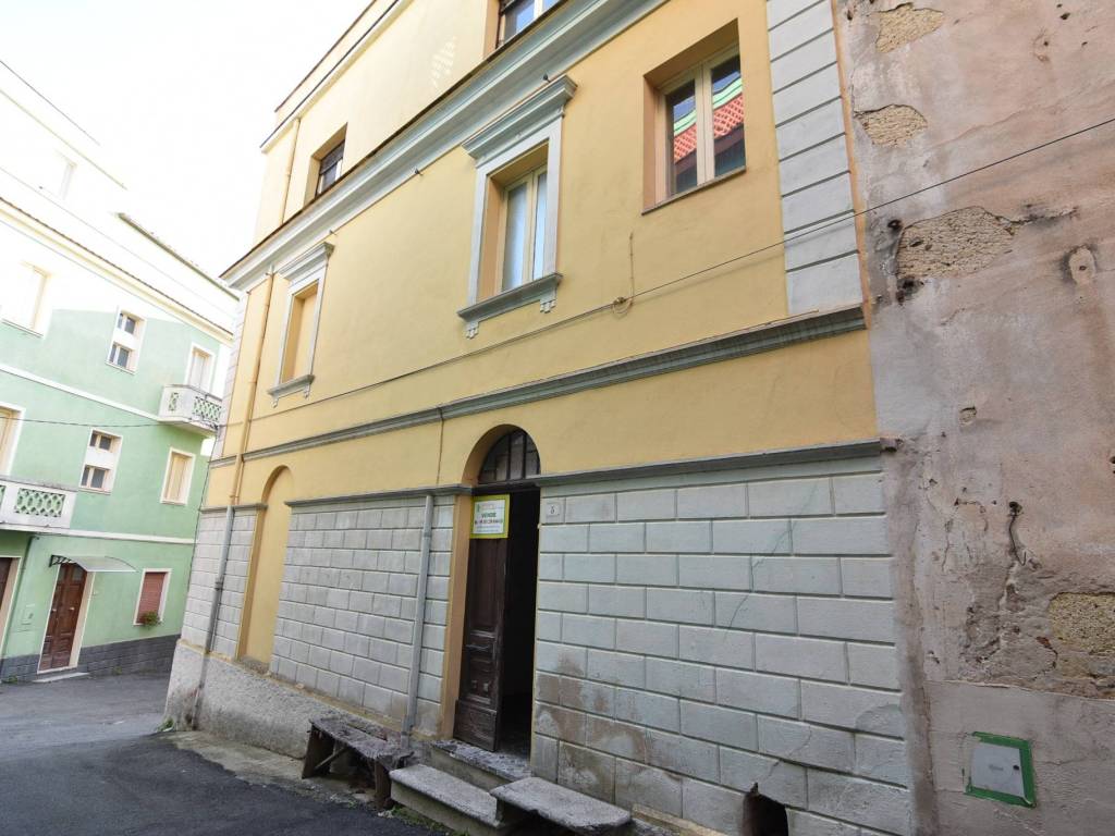 casa indipendente in vendita a Cuglieri
