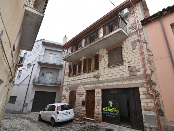 casa indipendente in vendita a Cuglieri