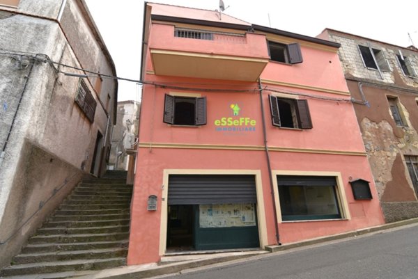 casa indipendente in vendita a Cuglieri