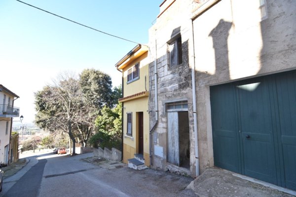casa indipendente in vendita a Cuglieri