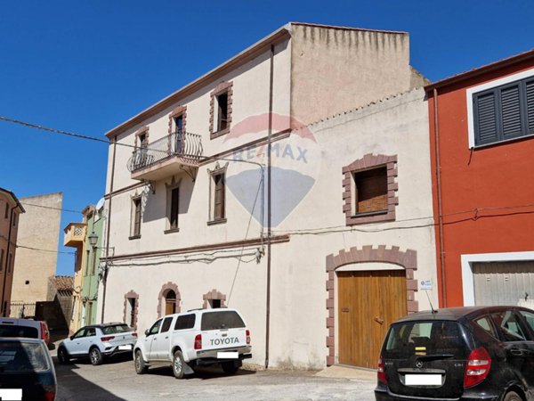 casa indipendente in vendita a Cuglieri