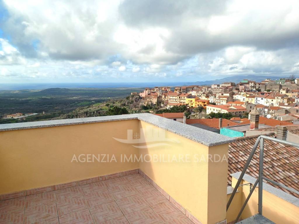 casa indipendente in vendita a Cuglieri in zona S'Archittu