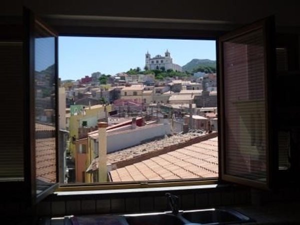 casa indipendente in vendita a Cuglieri