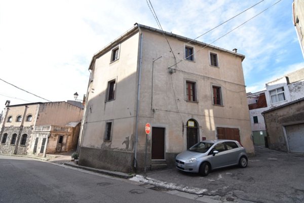 casa indipendente in vendita a Cuglieri