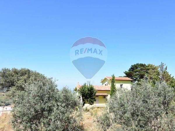 casa indipendente in vendita a Cuglieri in zona S'Archittu