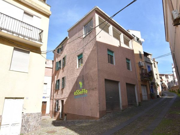 casa indipendente in vendita a Cuglieri