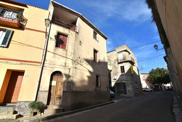casa indipendente in vendita a Cuglieri