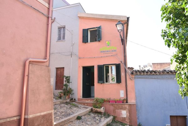 casa indipendente in vendita a Cuglieri