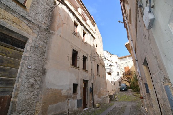 casa indipendente in vendita a Cuglieri