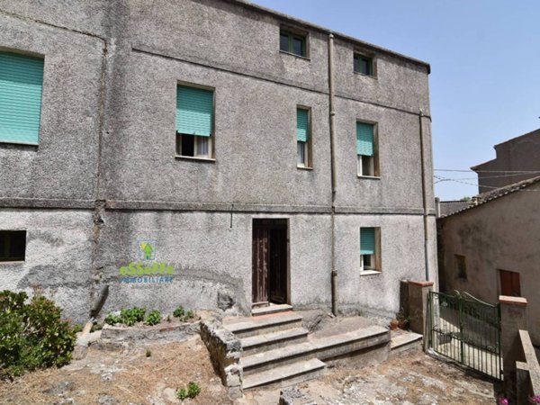 casa indipendente in vendita a Cuglieri