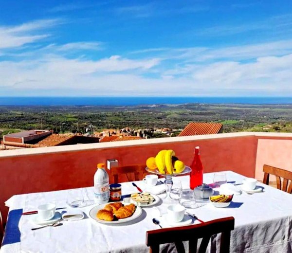 casa indipendente in vendita a Cuglieri