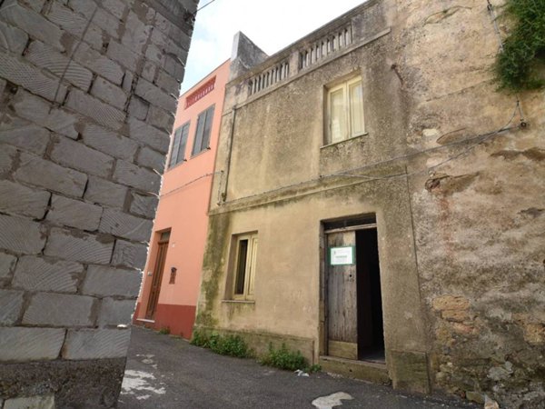 casa indipendente in vendita a Cuglieri