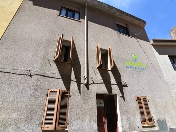 casa indipendente in vendita a Cuglieri