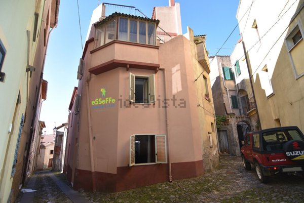 casa indipendente in vendita a Cuglieri