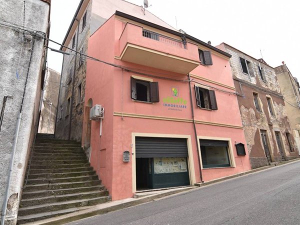 casa indipendente in vendita a Cuglieri