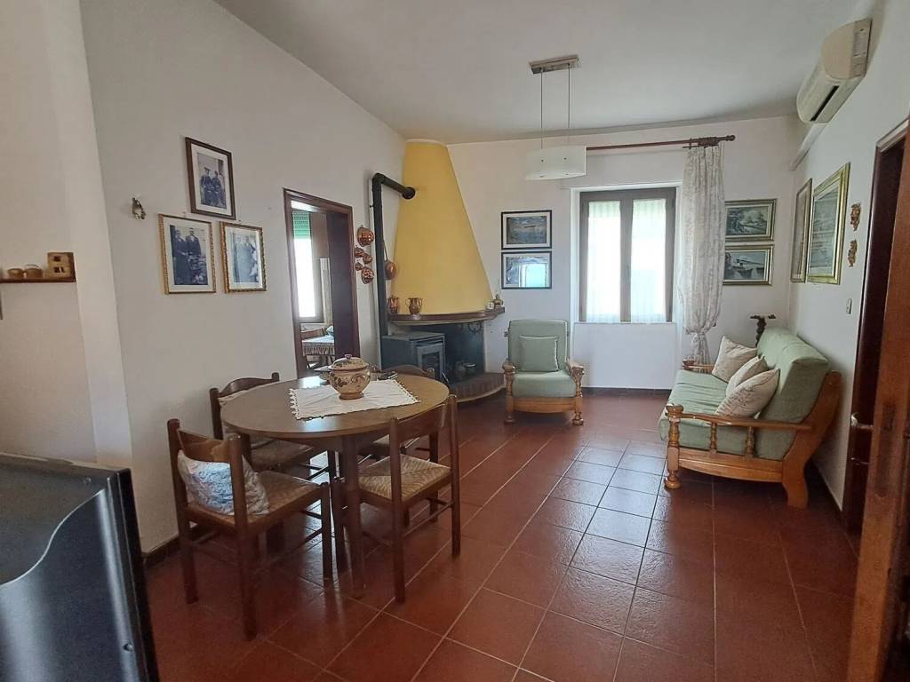 casa indipendente in vendita a Cuglieri
