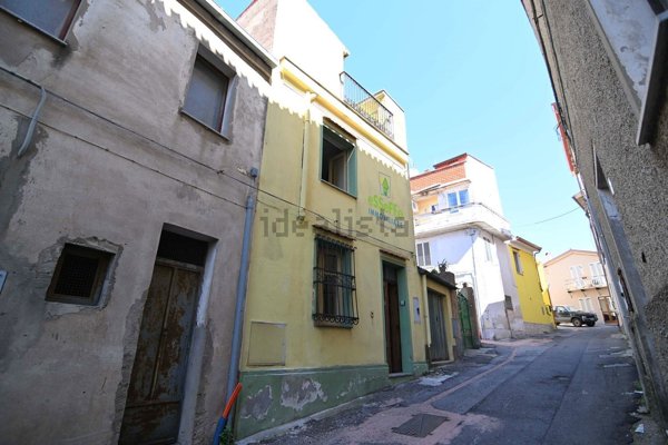 casa indipendente in vendita a Cuglieri
