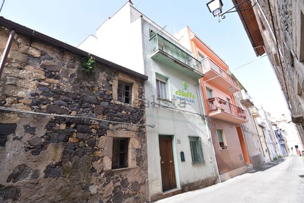 casa indipendente in vendita a Cuglieri