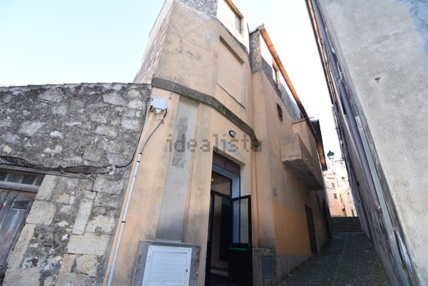 negozio in vendita a Cuglieri