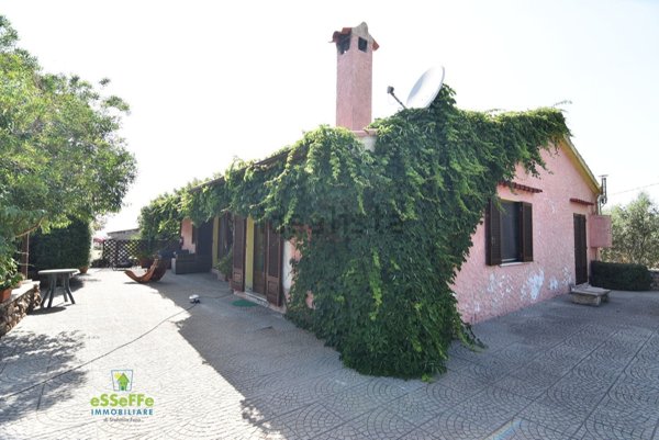 casa indipendente in vendita a Cuglieri