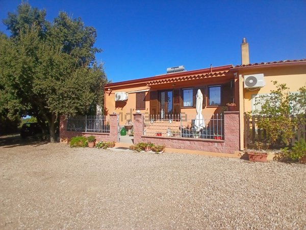 casa indipendente in vendita a Cuglieri