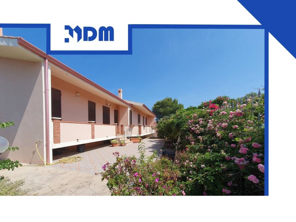 casa indipendente in vendita a Cuglieri